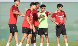 العراق بين نهائي كأس ملك تايلاند ونصف نهائي خليجي الشباب